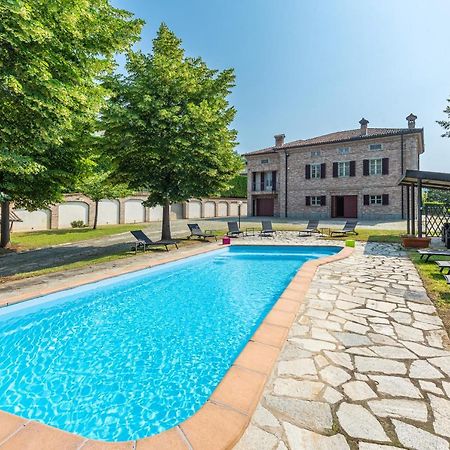 Villa Cornelia , Entire Villa With Private Pool Corneliano d'Alba Εξωτερικό φωτογραφία